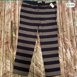 Gap slim cropped striped pants. NWT